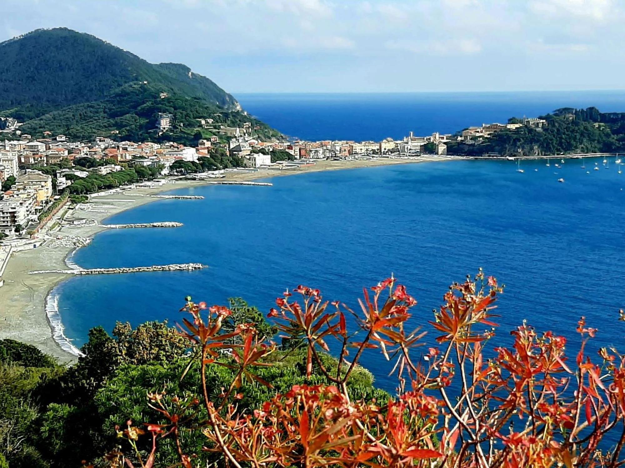 Apartment Casa Lambruschini By Interhome Sestri Levante Eksteriør bilde